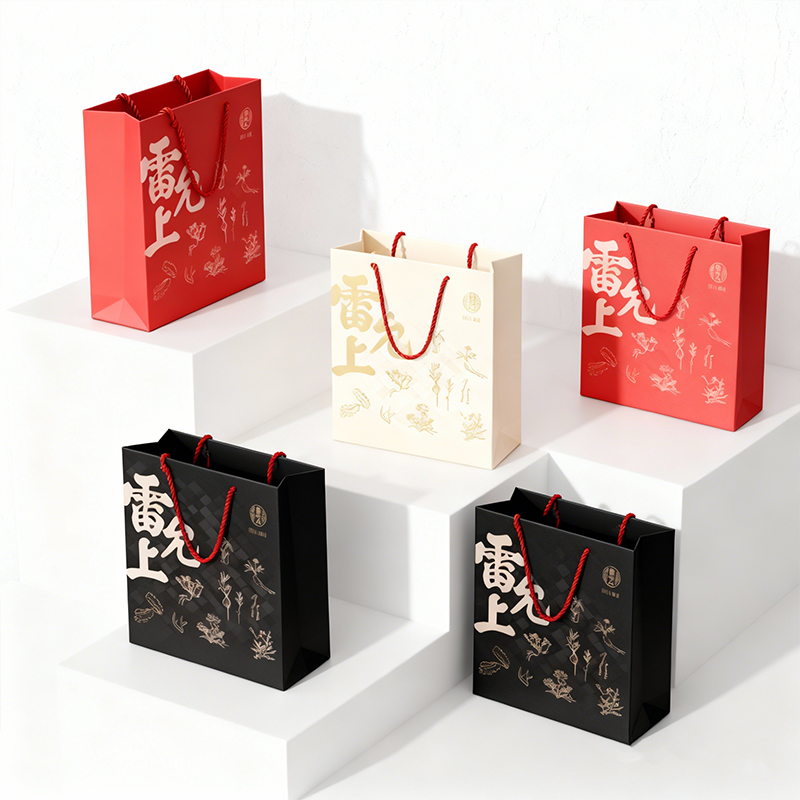 白色纸板纸手提袋